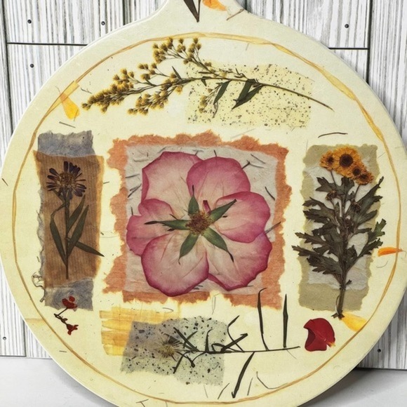 Vintage Melamine Floral Round Hanging Decorative Chopping Board - Picture 3 of 6